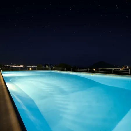 Mediterra * Isterni (Paros)